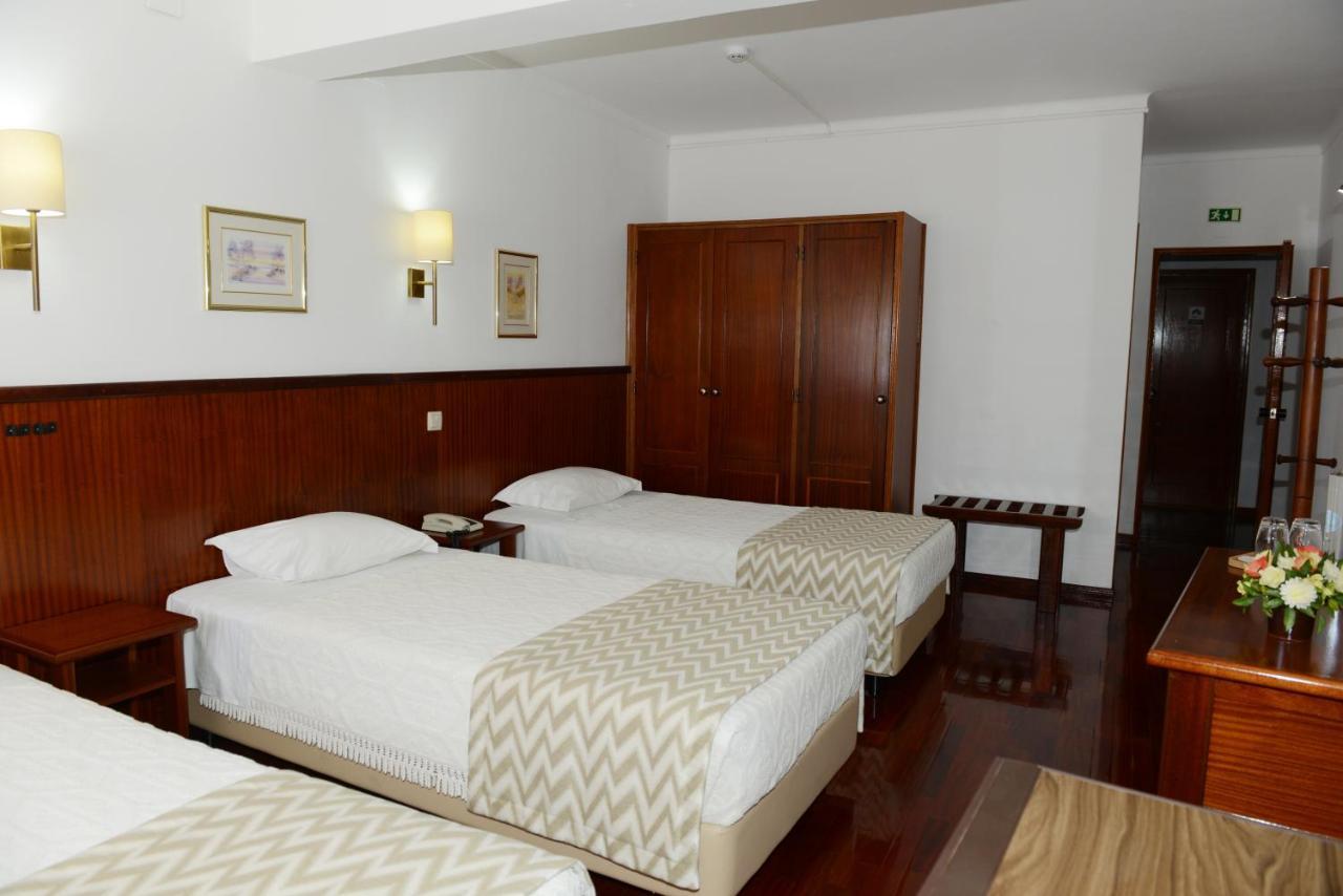 Estalagem Sequeira Bed & Breakfast Sao Bras de Alportel Exterior photo
