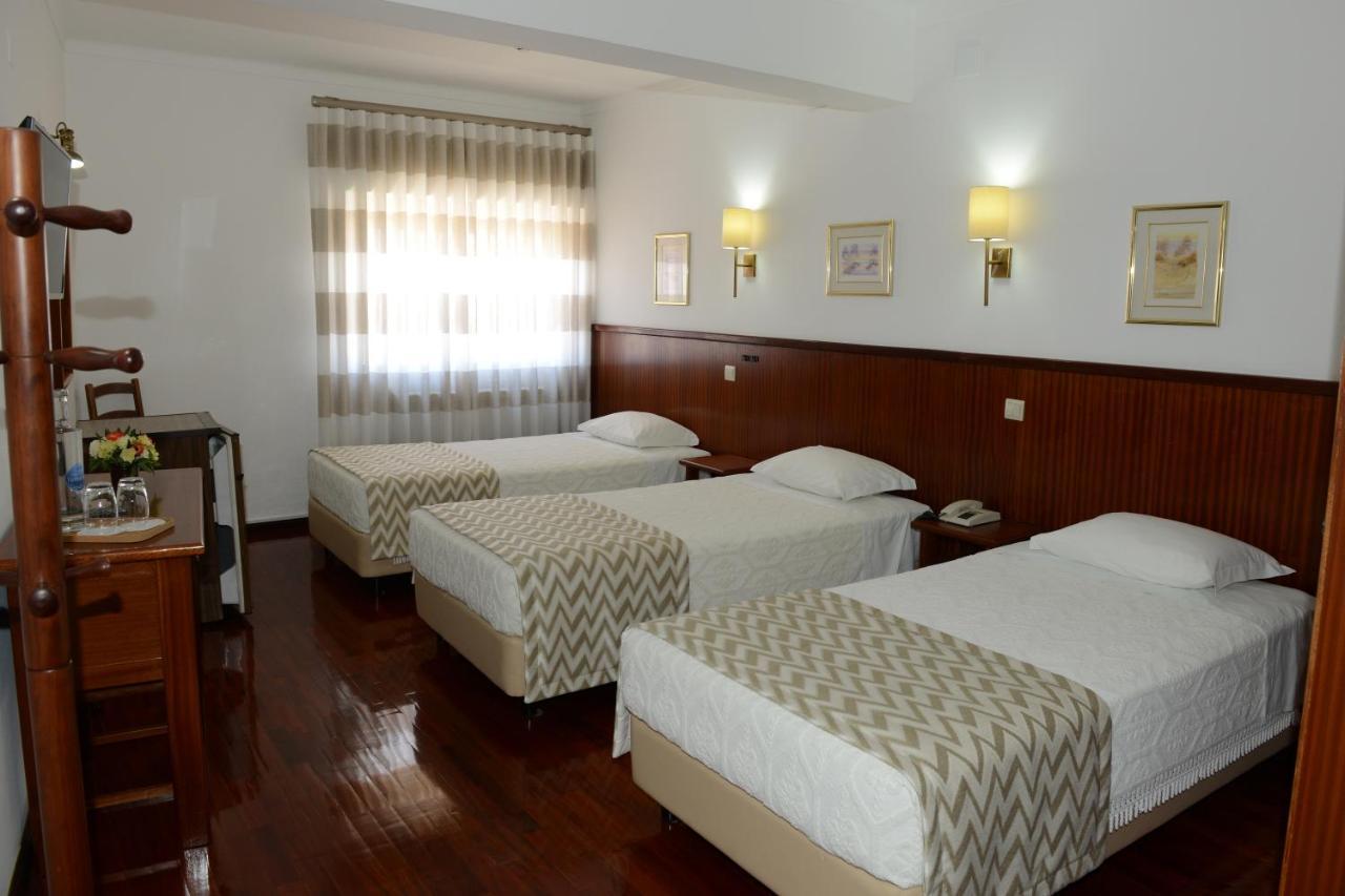Estalagem Sequeira Bed & Breakfast Sao Bras de Alportel Exterior photo