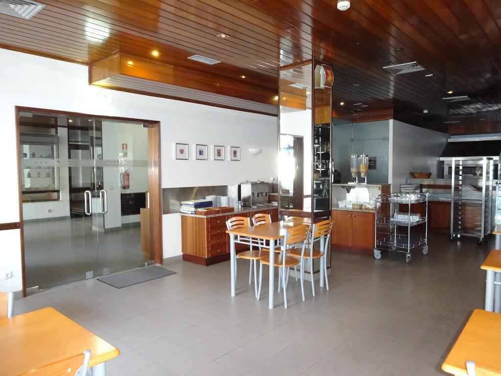 Estalagem Sequeira Bed & Breakfast Sao Bras de Alportel Exterior photo